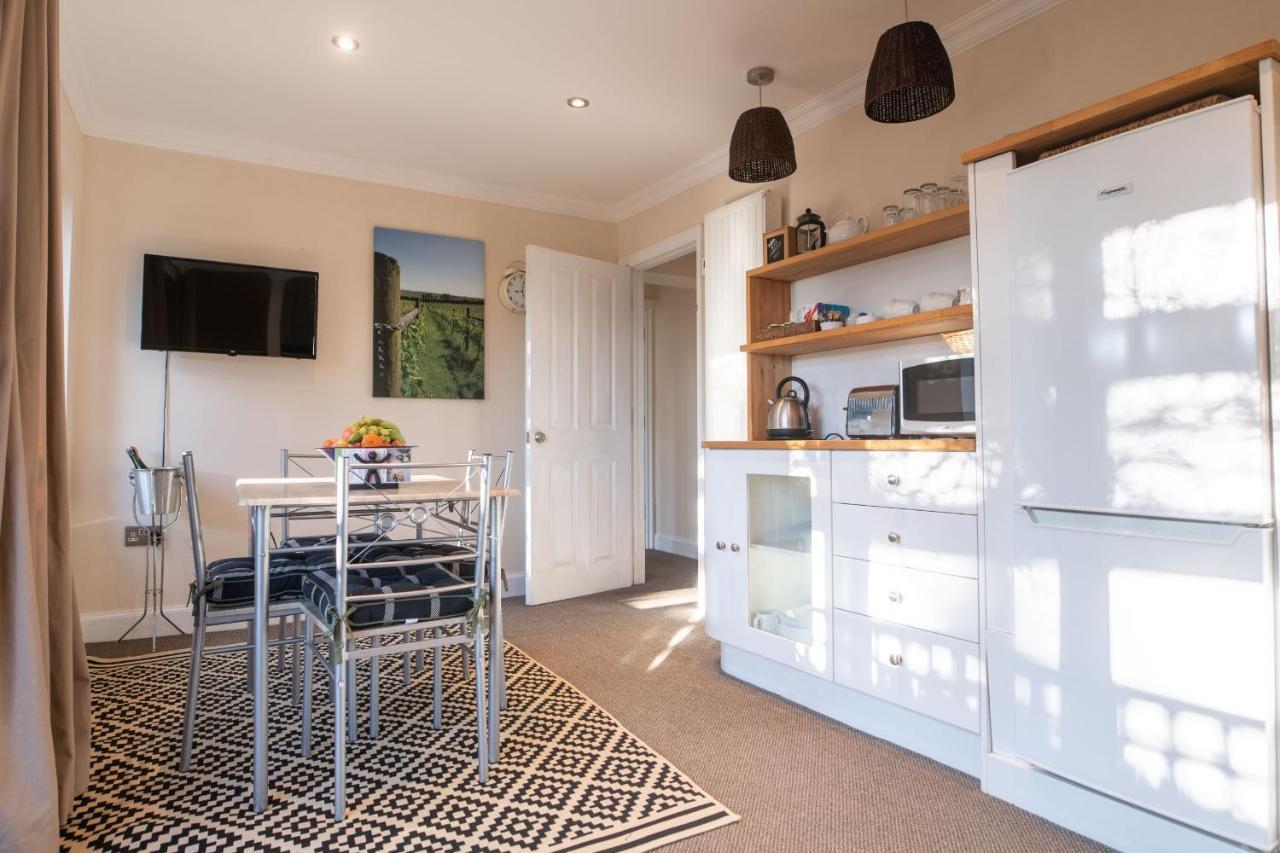 Terlingham Lane Cottage Hawkinge ภายนอก รูปภาพ