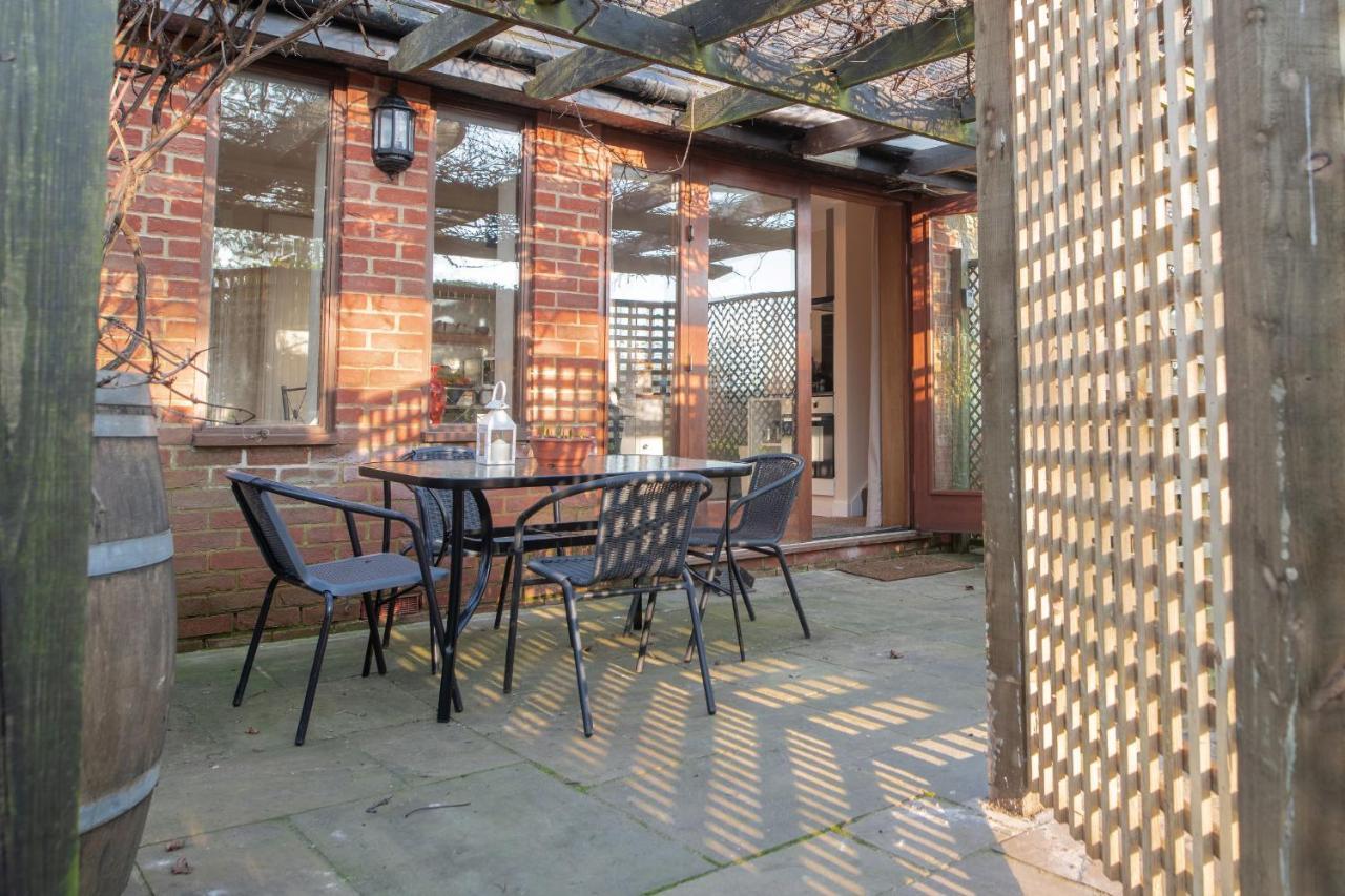 Terlingham Lane Cottage Hawkinge ภายนอก รูปภาพ