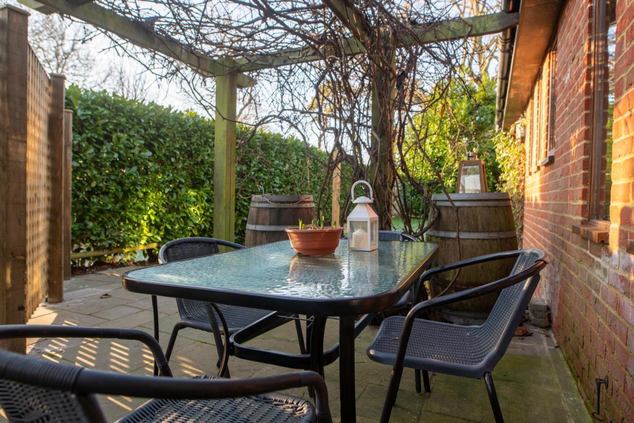 Terlingham Lane Cottage Hawkinge ภายนอก รูปภาพ