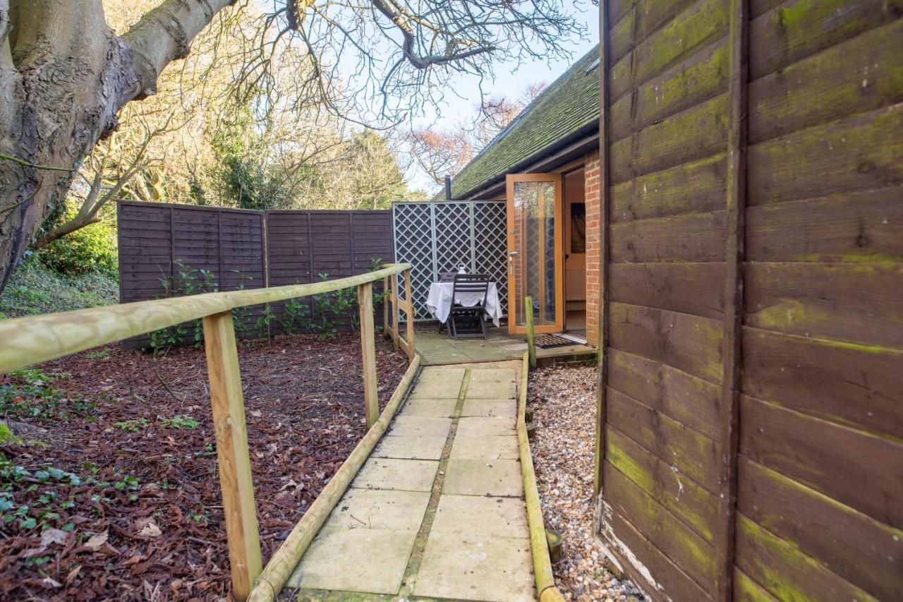 Terlingham Lane Cottage Hawkinge ภายนอก รูปภาพ